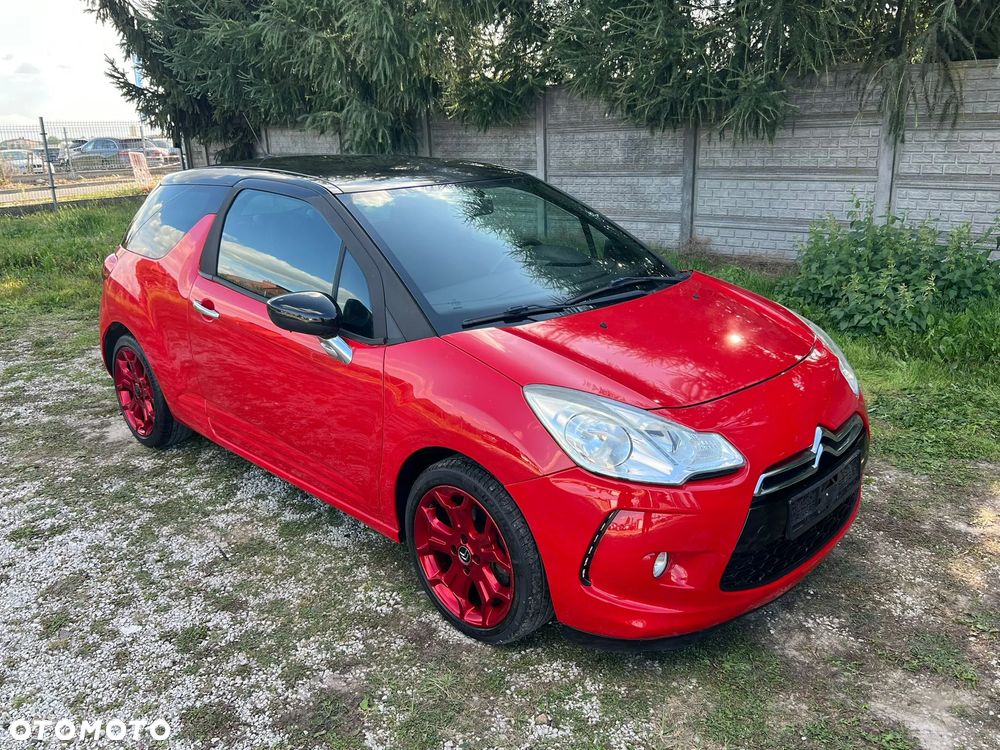 Citroën DS3 VTi 120 SoChic - 32