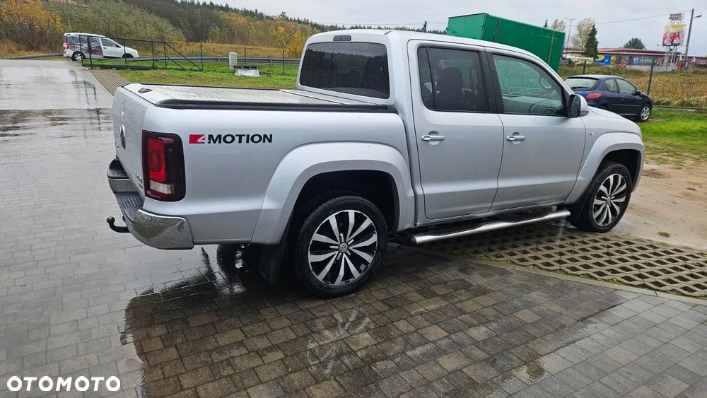 Volkswagen Amarok 3.0 V6 TDI 4Mot Aventura - 4
