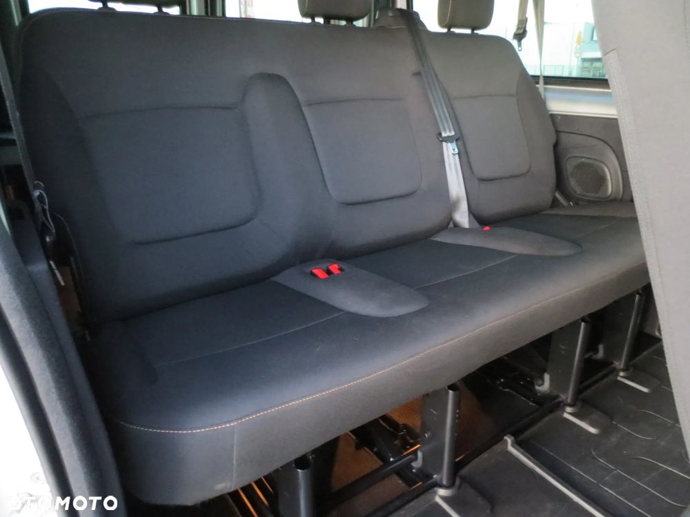 Renault Trafic - 20