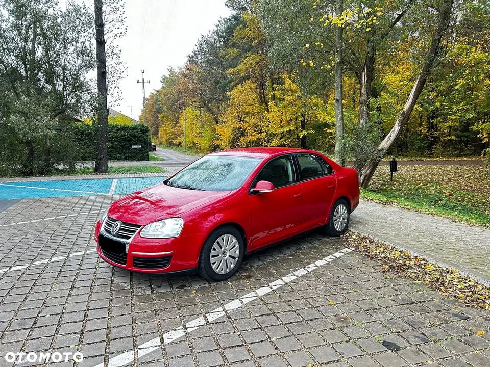 Volkswagen Jetta 1.4 TSI Trendline - 5