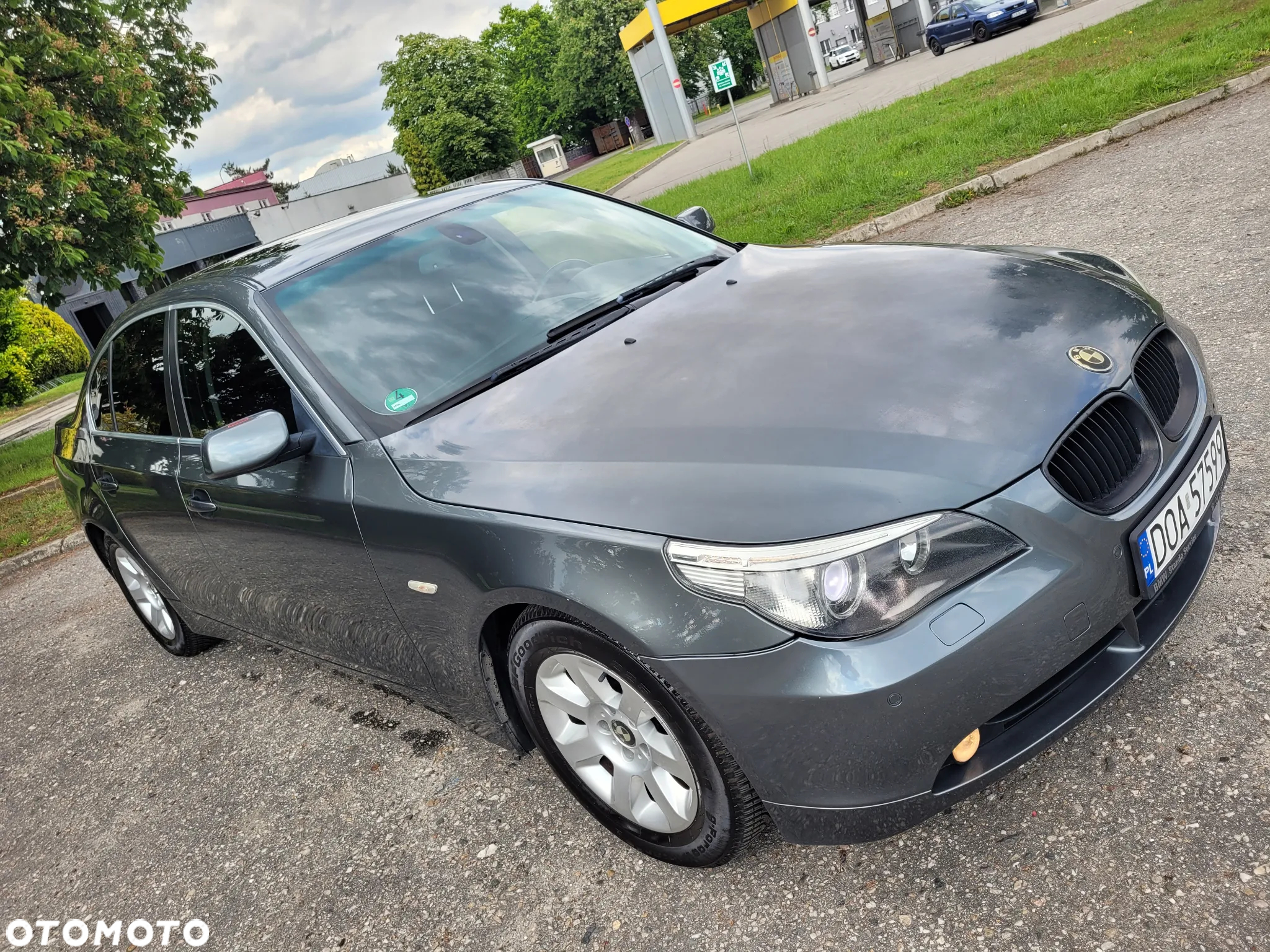 BMW Seria 5 523i - 2