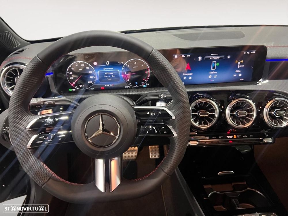 Mercedes-Benz CLA 180 d - 10