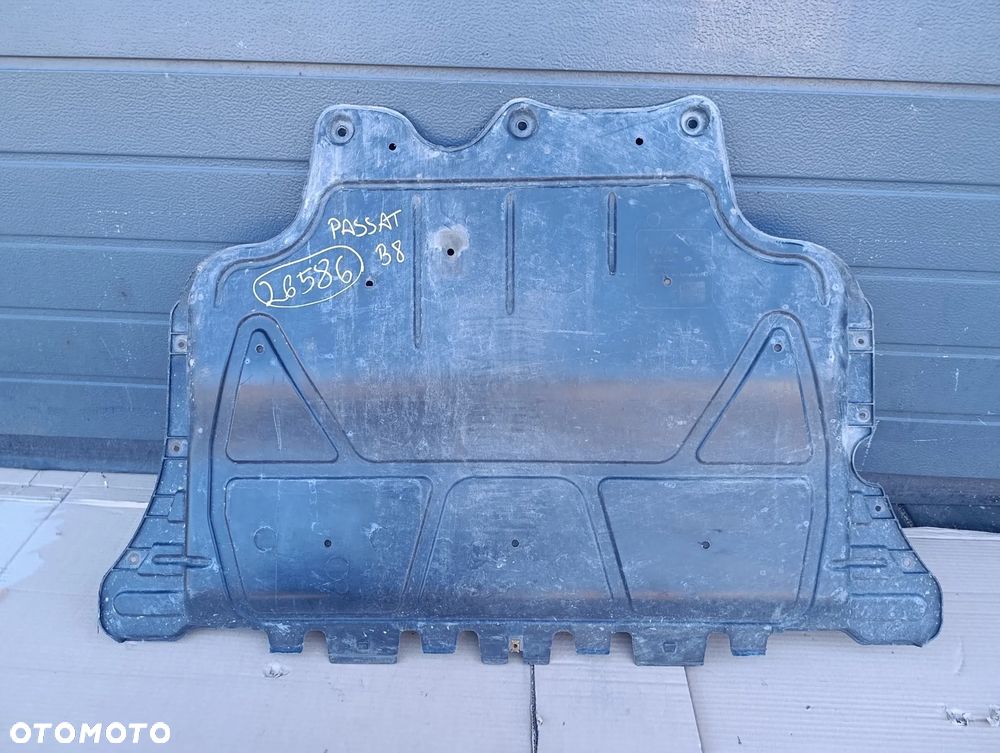 VW PASSAT B8 OSŁONA PŁYTA POD SILNIK 5Q0825236 - 1