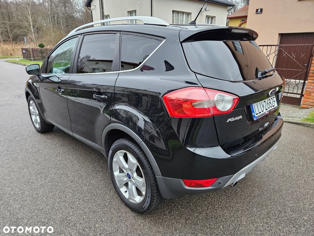 Ford Kuga 2.0 TDCi 4x4 Titanium - 4