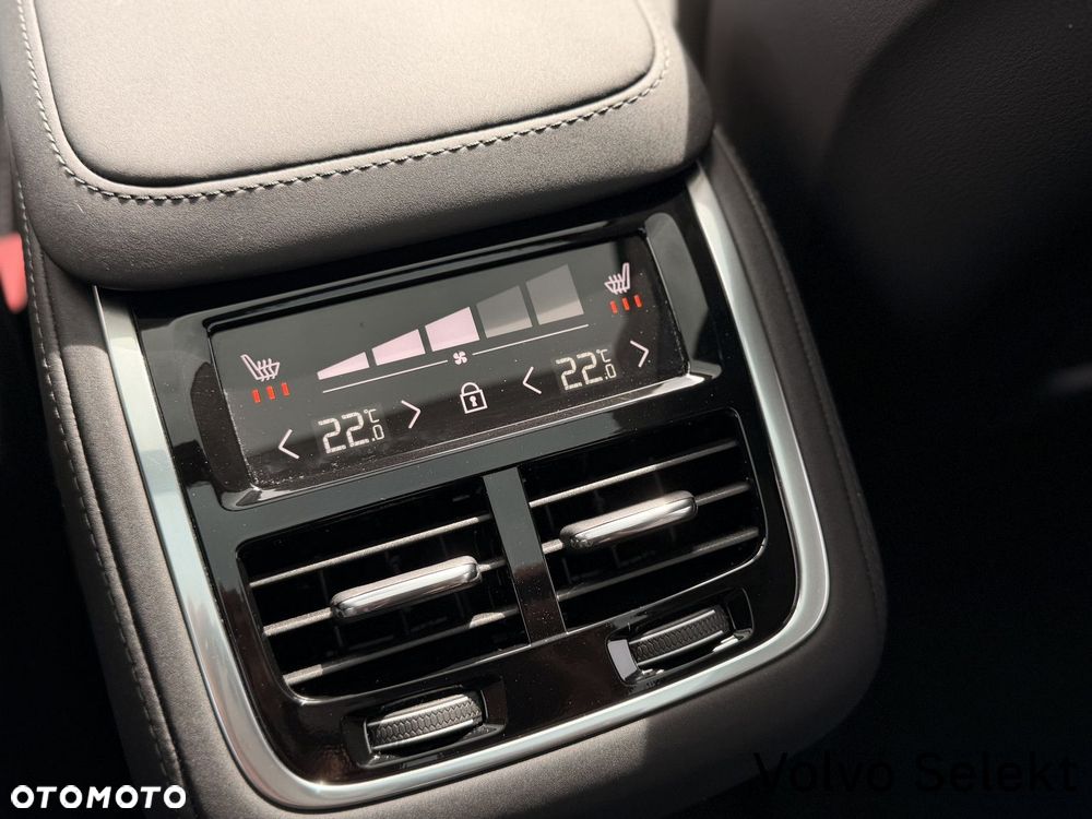 Volvo XC 90 - 29