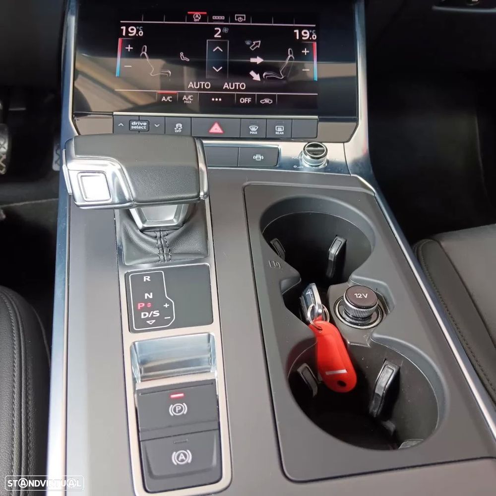 Audi A6 40 TDI S tronic - 38