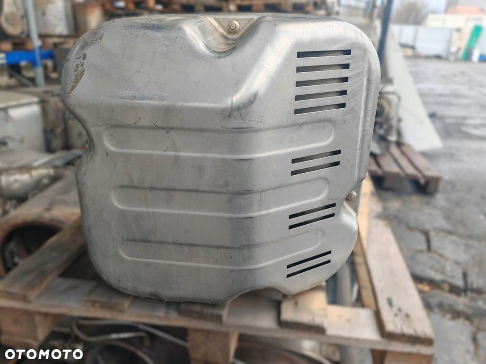 WYDECH KATALIZATOR MAN TGL TGM EURO 6 81.15101-0490 - 3