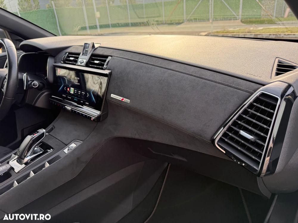 DS Automobiles DS 7 Crossback 1.6 PHeV FWD 225 EAT8 PERFORMANCE LINE + - 35