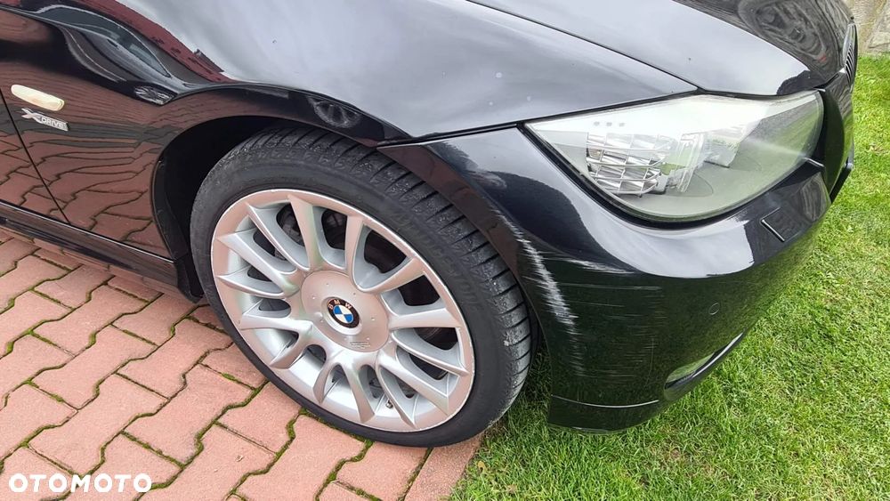 BMW Seria 3 330i xDrive - 6