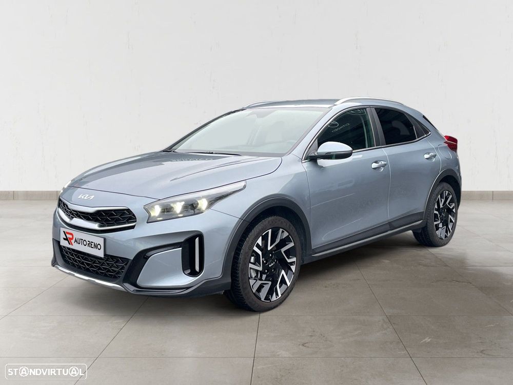 Kia XCeed 1.5 T-GDI Tech 7DCT - 2