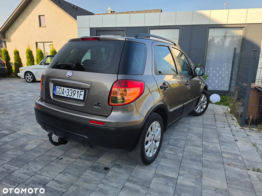 Fiat Sedici - 17
