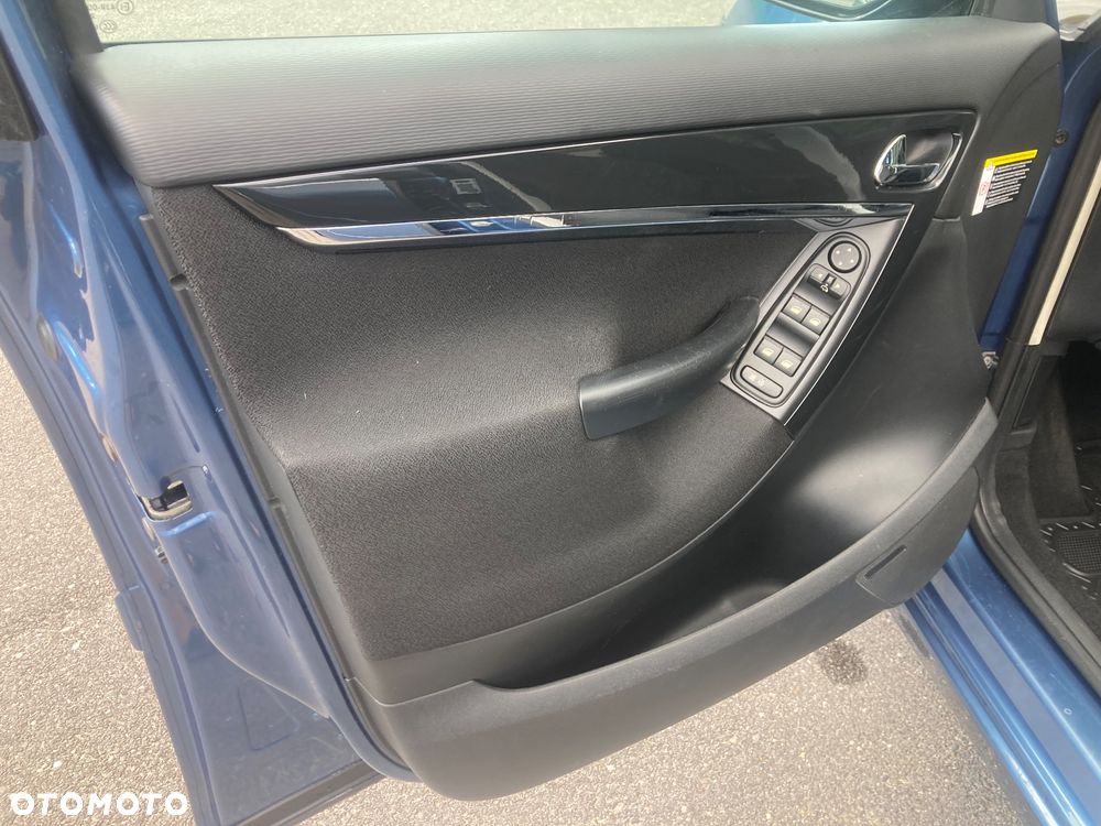 Citroën C4 Grand Picasso - 11