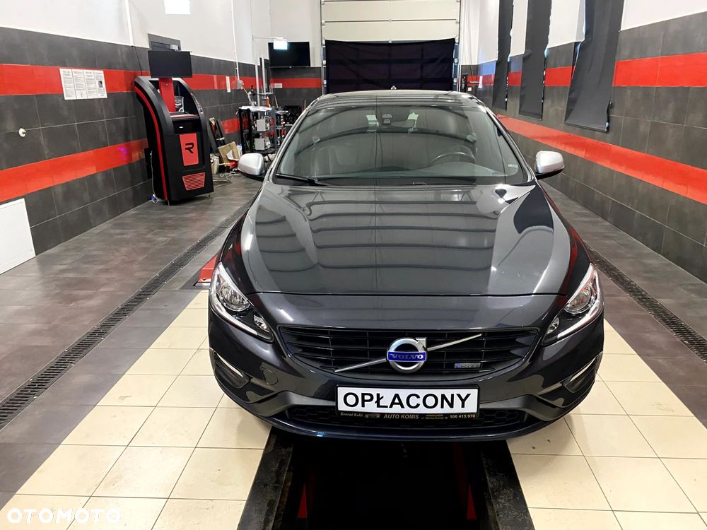 Volvo S60 D4 Drive-E R-Design Summum - 4
