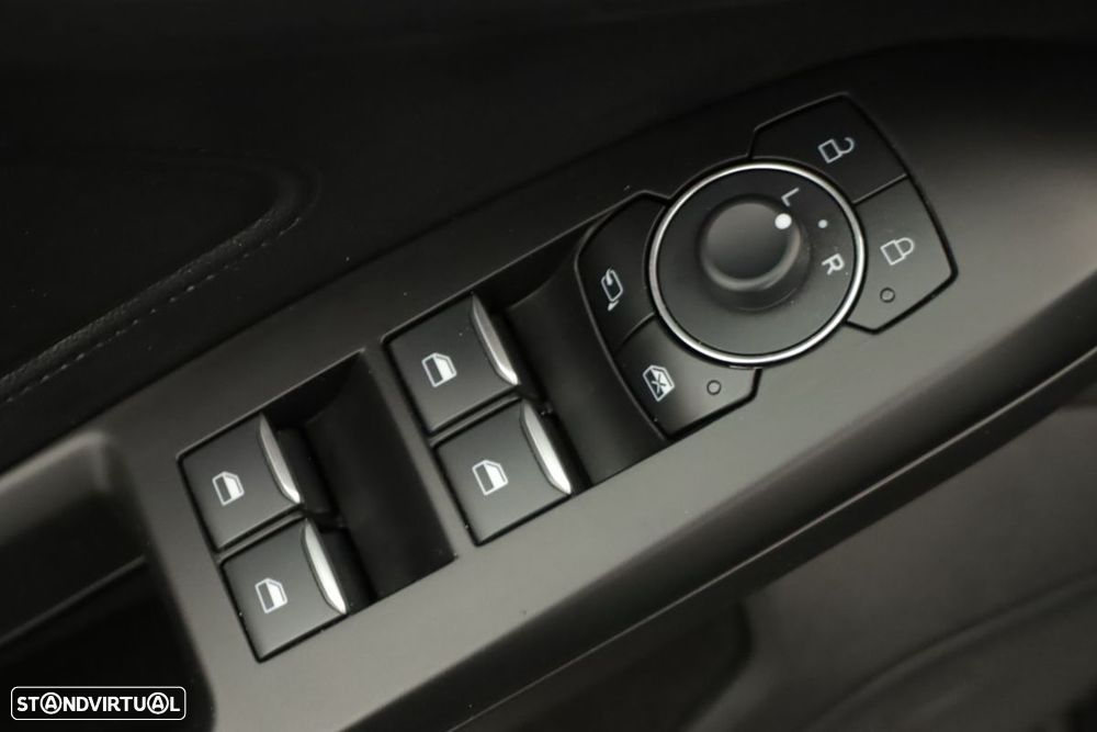 Ford Focus SW - 21