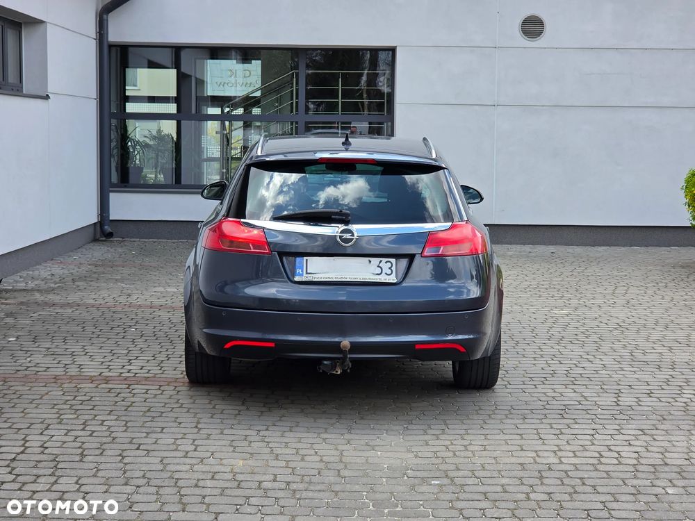 Opel Insignia - 15