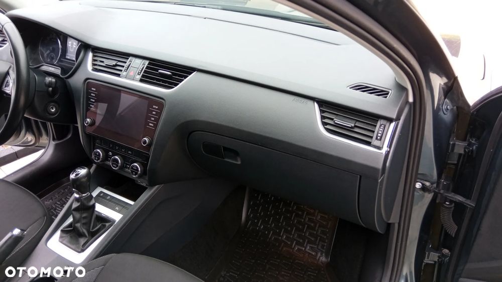 Skoda Octavia 1.6 TDI Ambition - 21