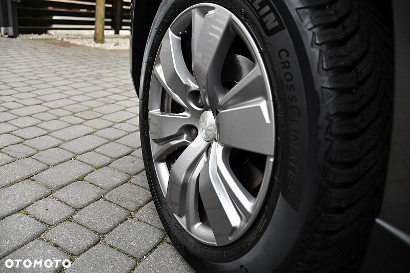 Peugeot 2008 BlueHDi 100 STOP & START Style - 35