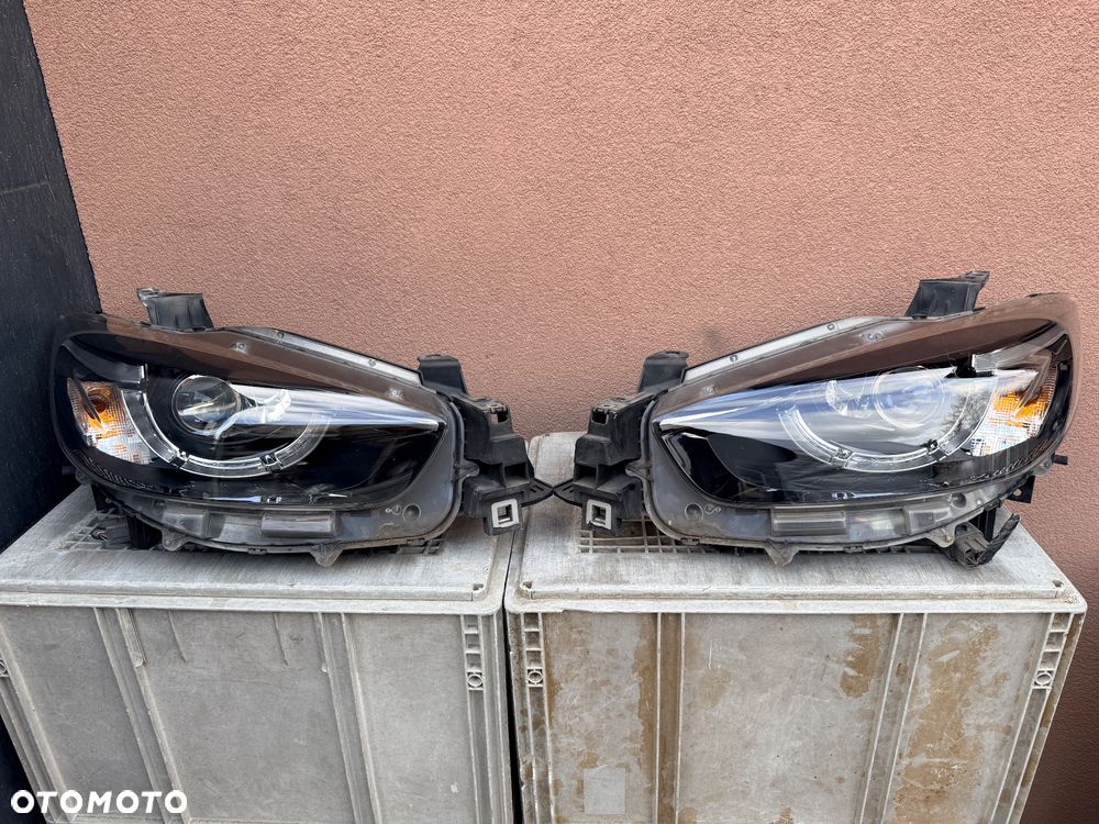 Lampa przednia MAZDA CX-5 LIFT FULL LED 1 SOCZEWKA KOMPLET EUROPA ORYGINAL - 1