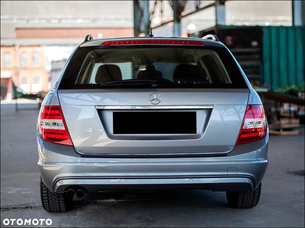 Mercedes-Benz Klasa C 180 (BlueEFFICIENCY) Elegance - 7