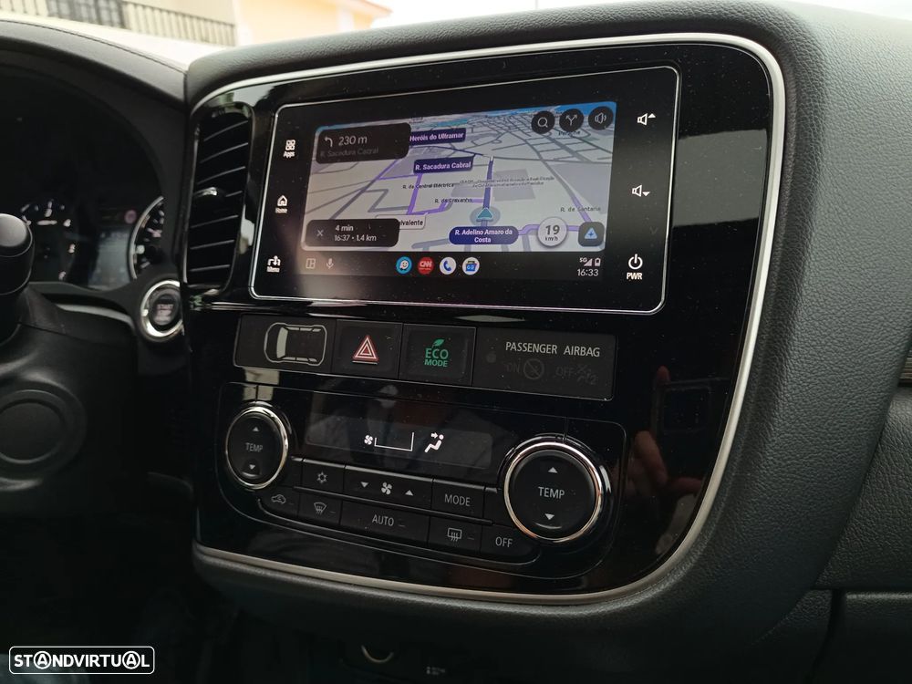 Mitsubishi Outlander 2.2 DI-D Instyle Navi - 18