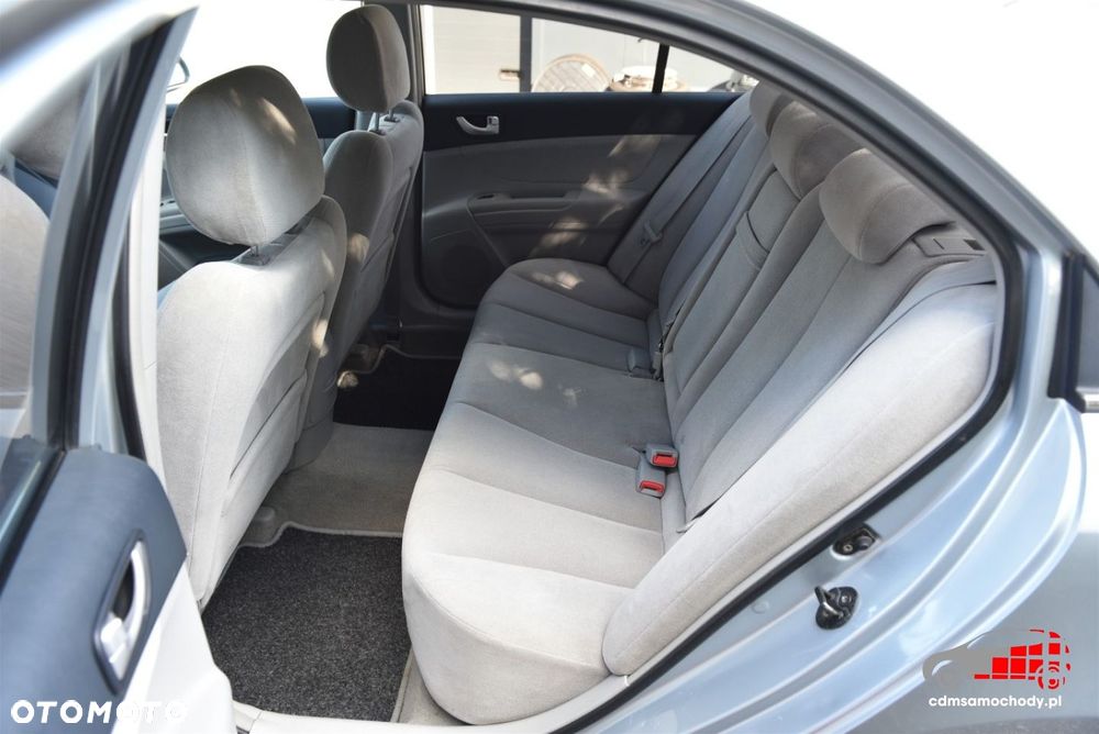 Hyundai Sonata - 15