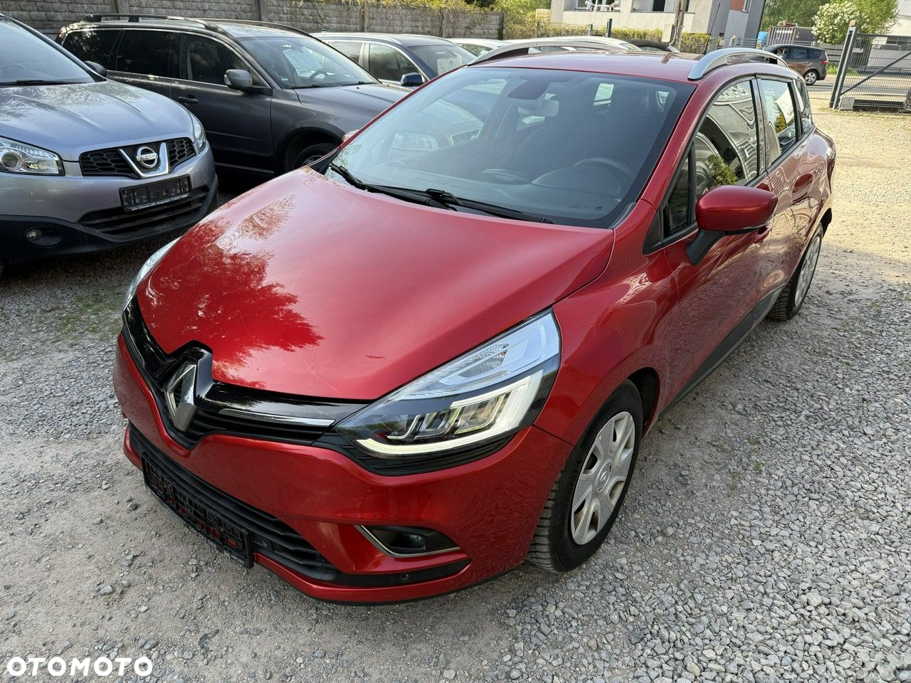 Renault Clio - 6