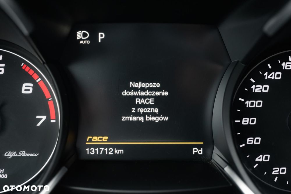 Alfa Romeo Stelvio 2.0 Turbo Veloce Q4 - 32