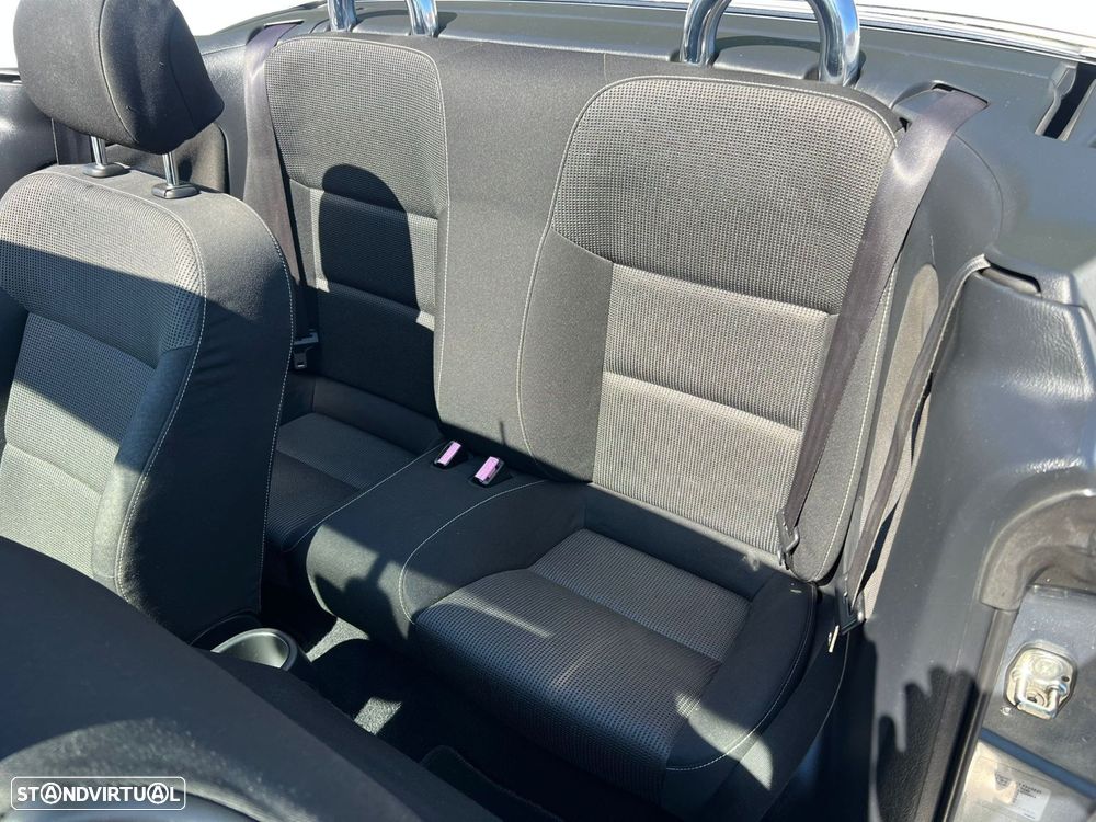 Peugeot 207 CC 1.6 HDi FAP Sport - 9