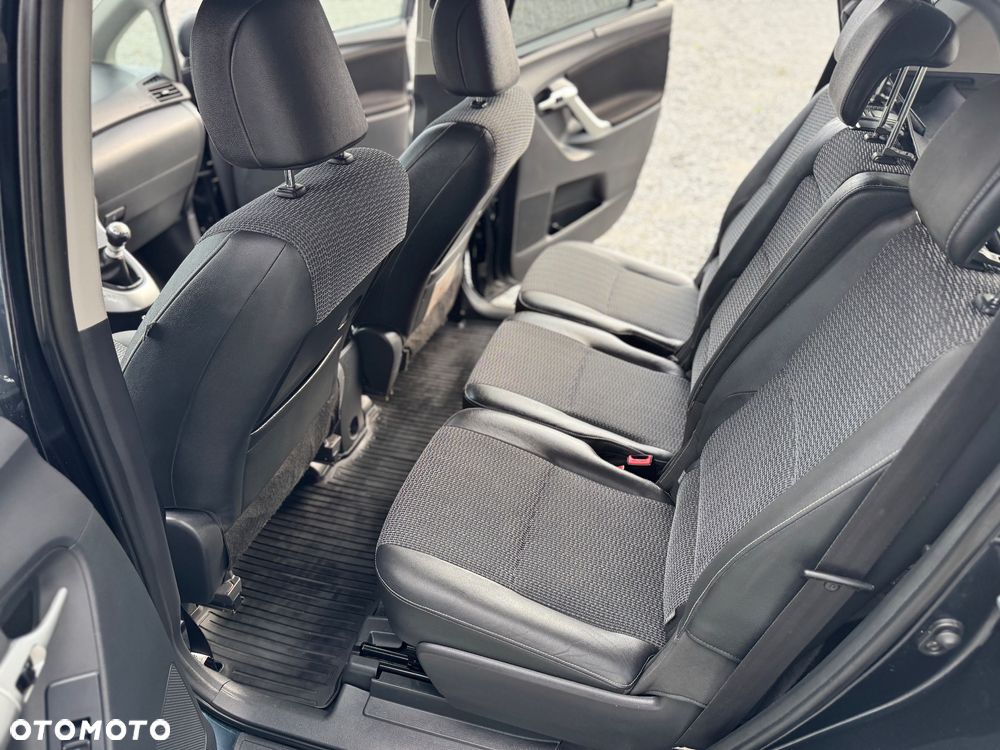 Toyota Verso 2.0 D-4D Executive - 6