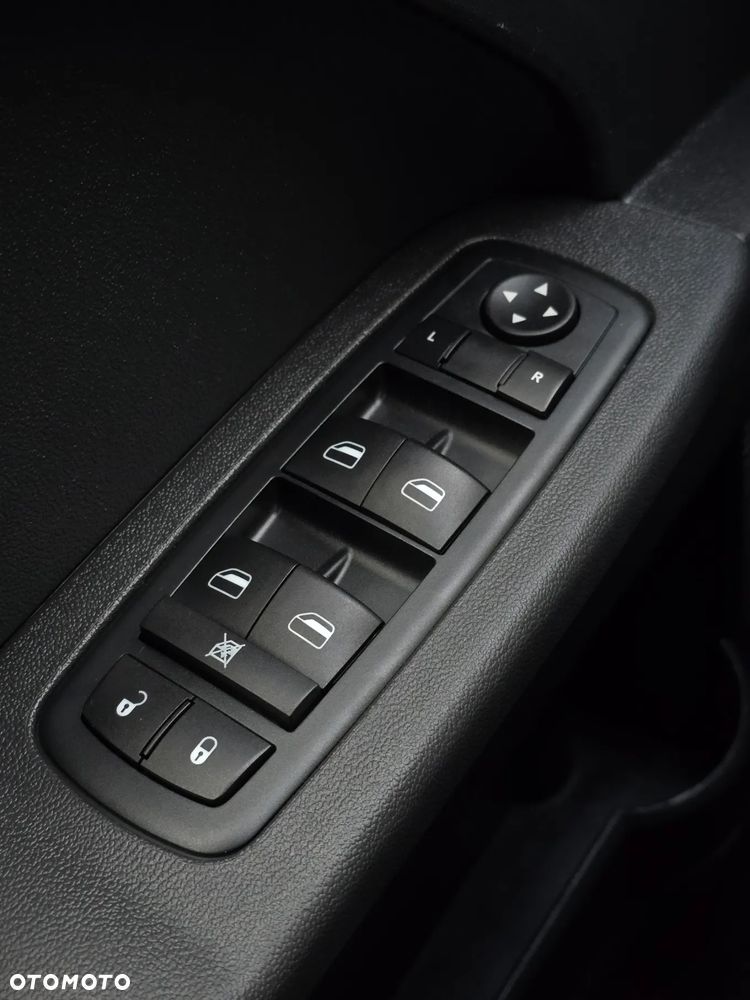 Dodge Journey 2.4 SE - 27