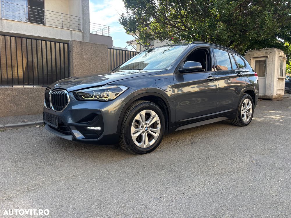 BMW X1 xDrive25e Advantage - 2