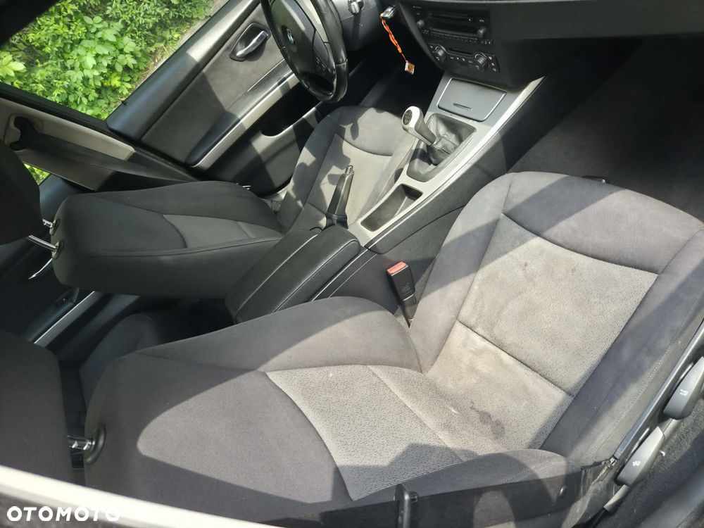 BMW Seria 3 - 12