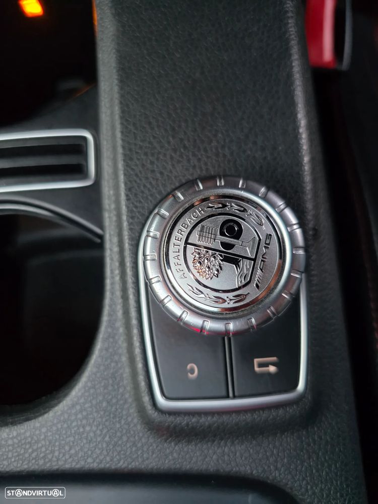 Mercedes-Benz A 45 AMG 4Matic Speedshift 7G-DCT - 23