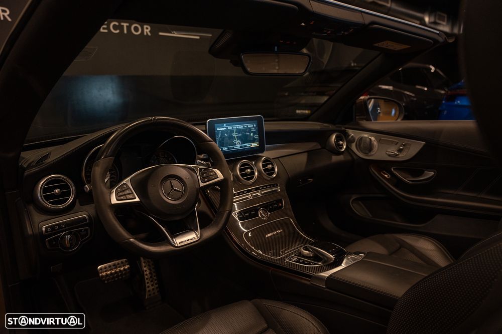 Mercedes-Benz C 63 AMG S - 12