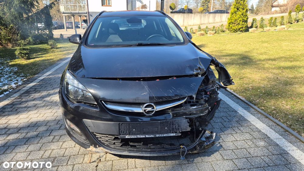 Opel Astra 1.6 D (CDTI DPF ecoFLEX) Start/Stop Edition - 2