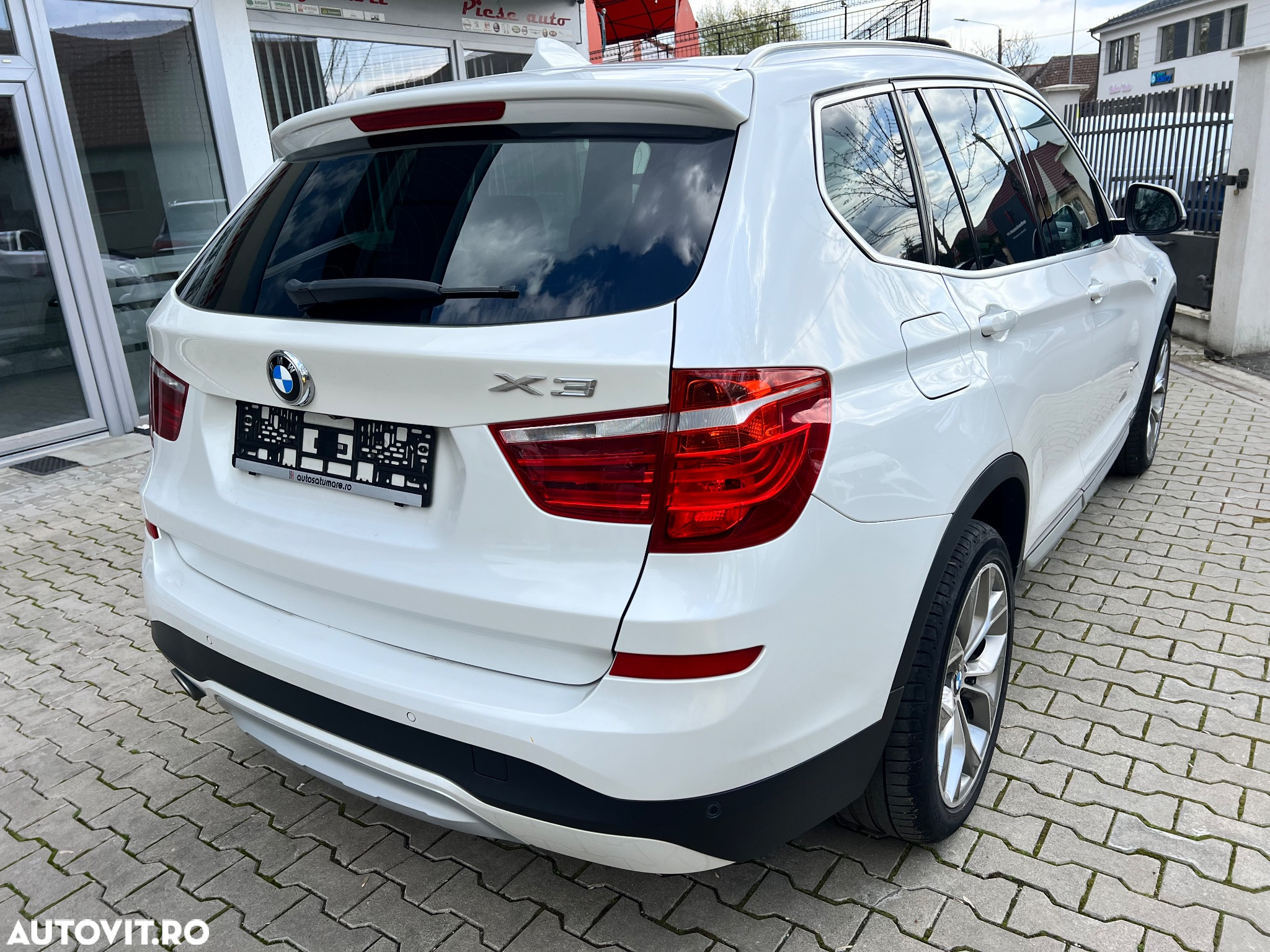 BMW X3 xDrive20d AT xLine - 5