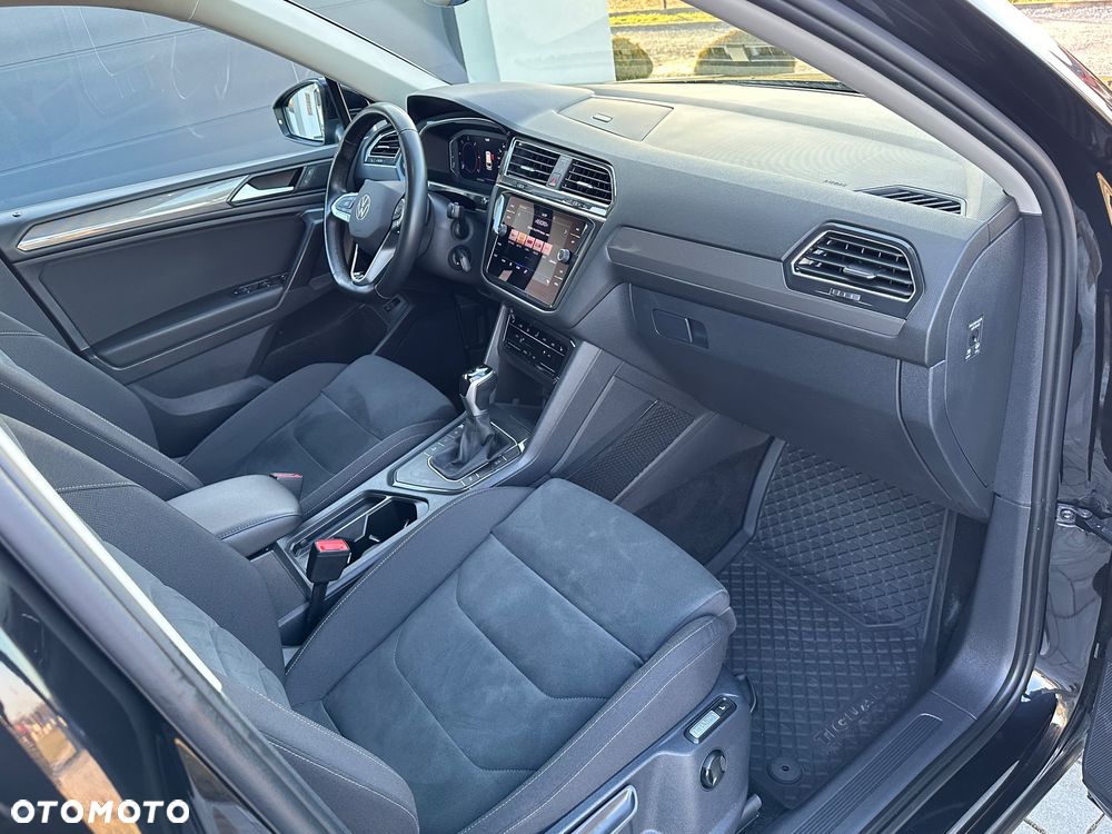 Volkswagen Tiguan 2.0 TDI SCR Elegance DSG - 23