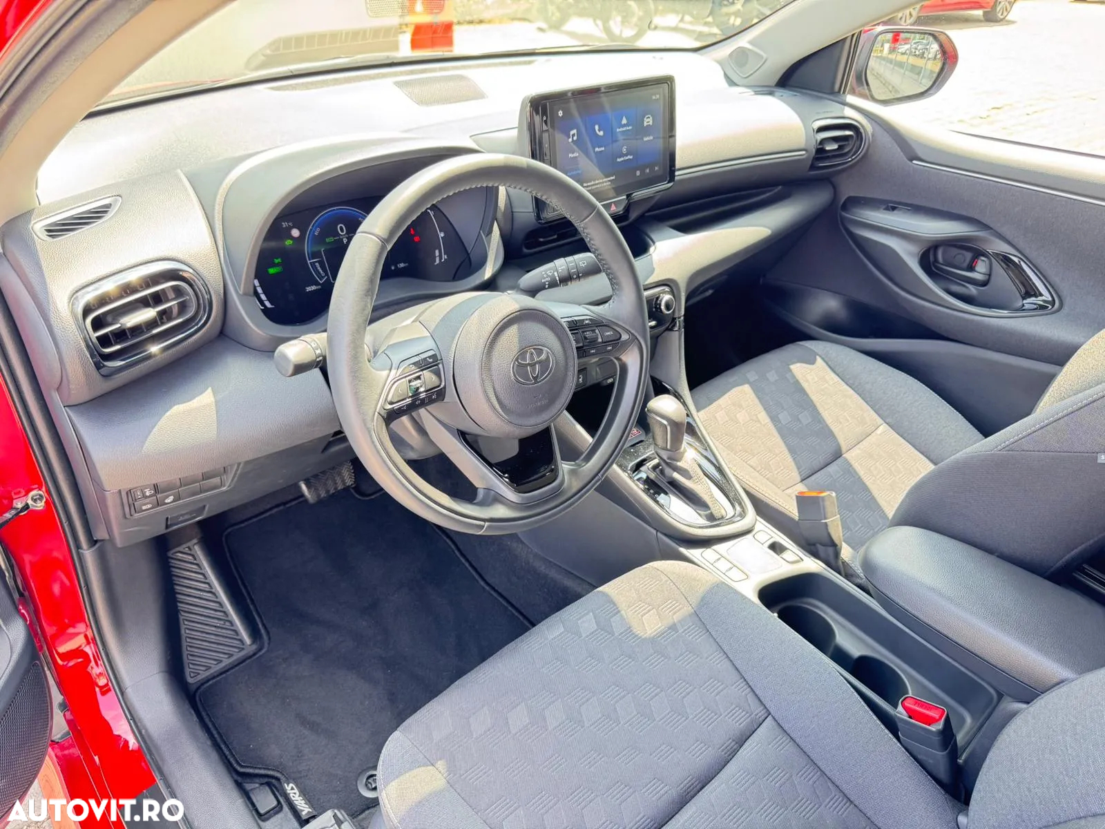 Toyota Yaris 1.5 116 CP HEV Dynamic - 10