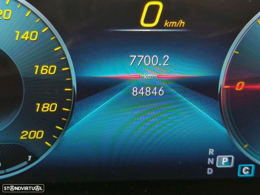 Mercedes-Benz EQA 250+ Electric Art - 5