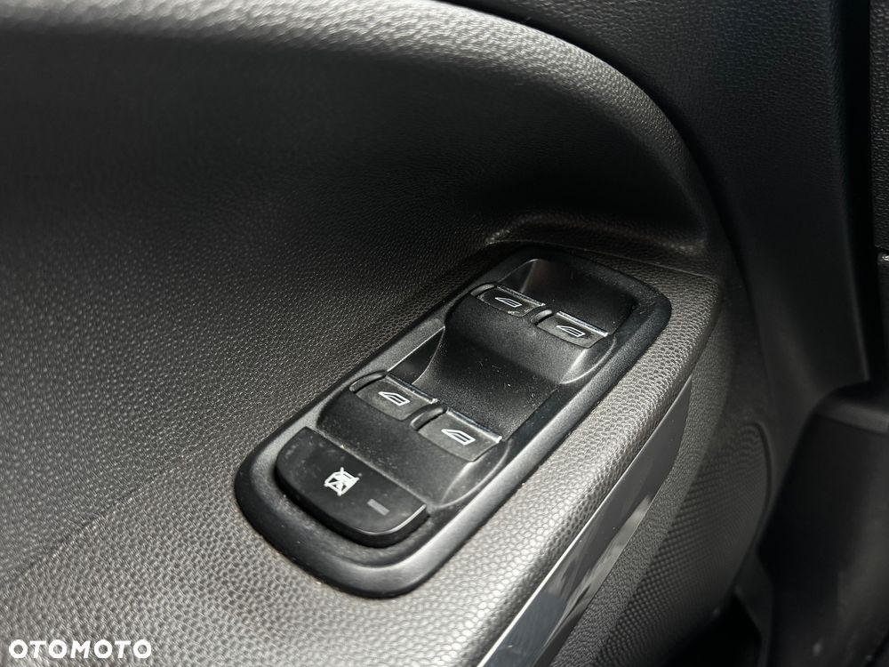 Ford EcoSport 1.5 TDCi TITANIUM - 10