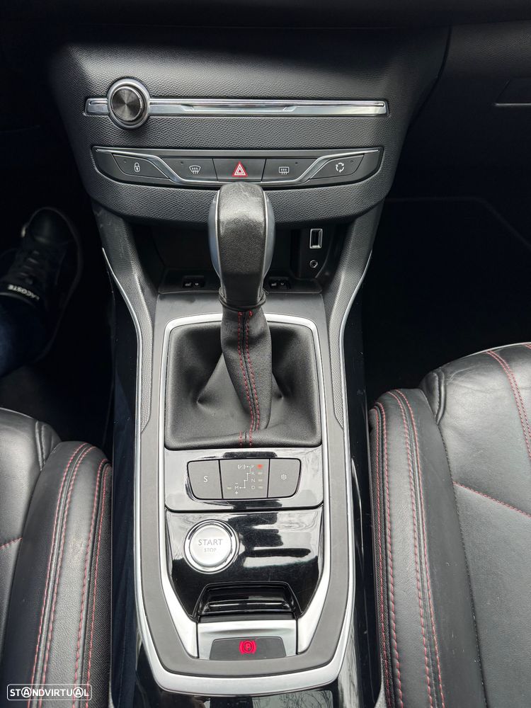 Peugeot 308 SW - 16