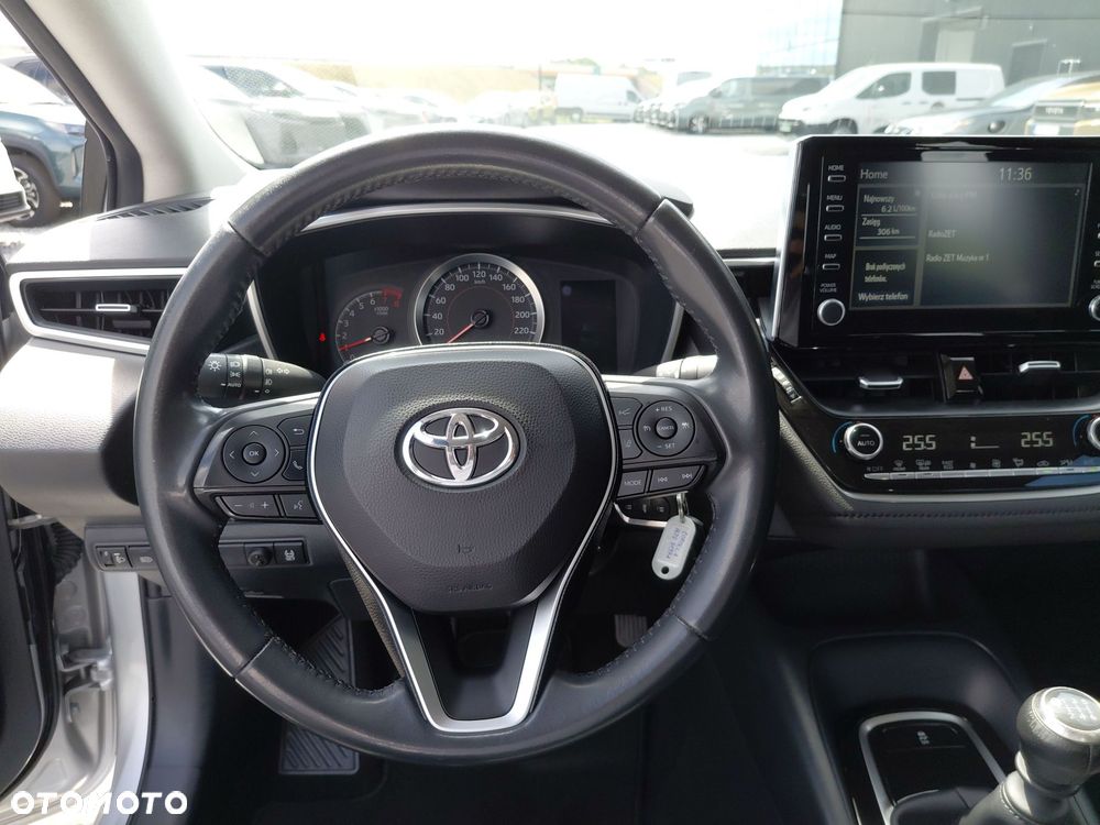 Toyota Corolla - 16