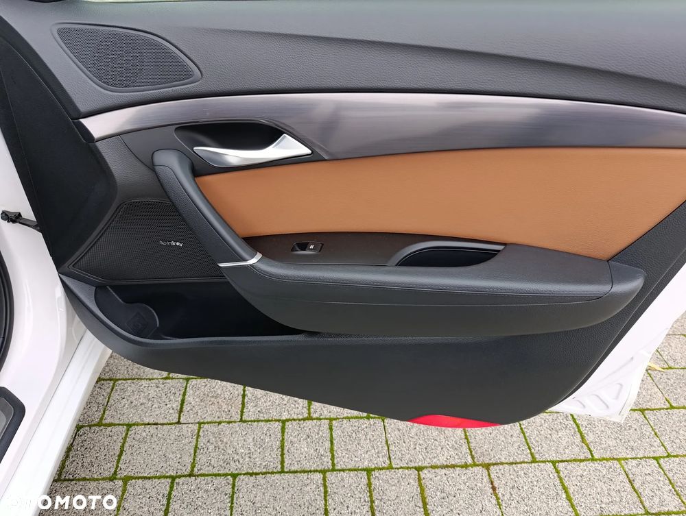 Hyundai i40 2.0 GDI Premium - 40