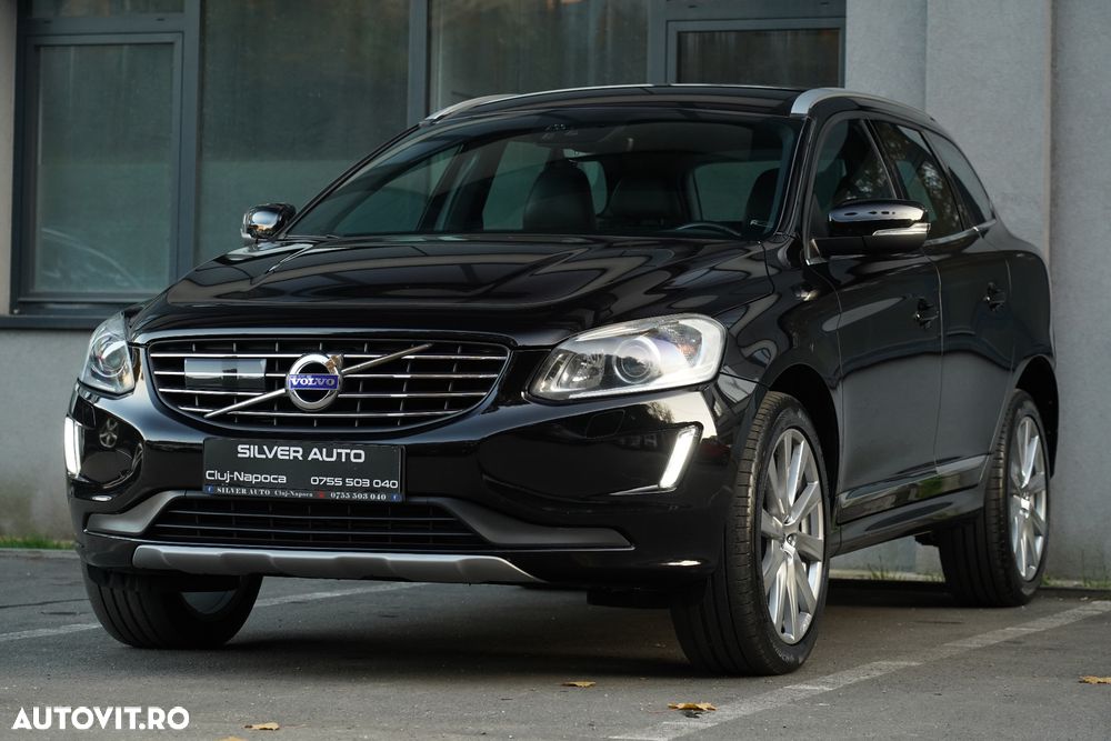 Volvo XC 60 D5 AWD Geartronic Summum - 26