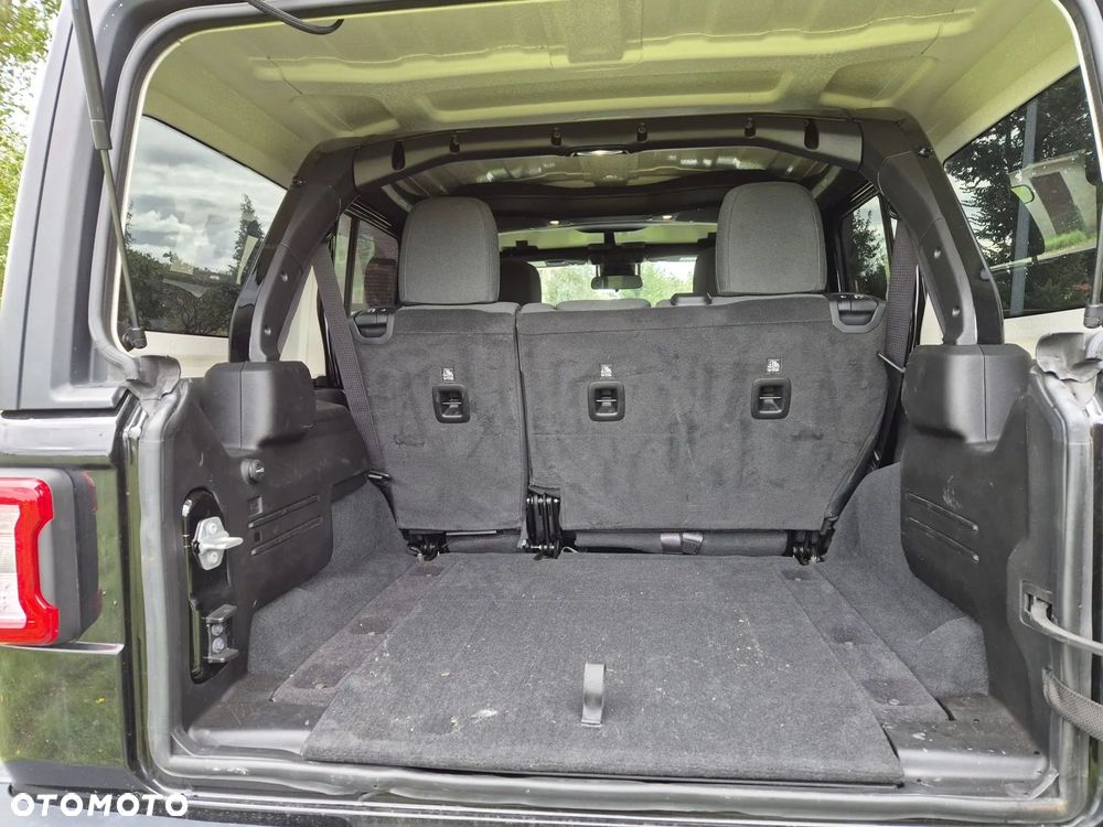 Jeep Wrangler 2.0 T-GDI AWD Automatik Sport - 35