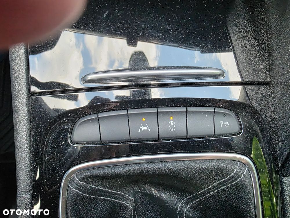 Opel Insignia 2.0 CDTI Innovation S&S - 21