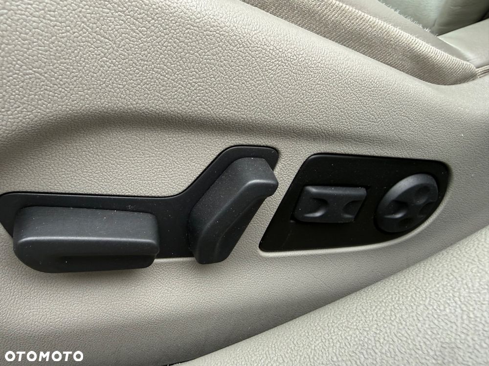 Citroën C5 2.0 16V Exclusive - 36