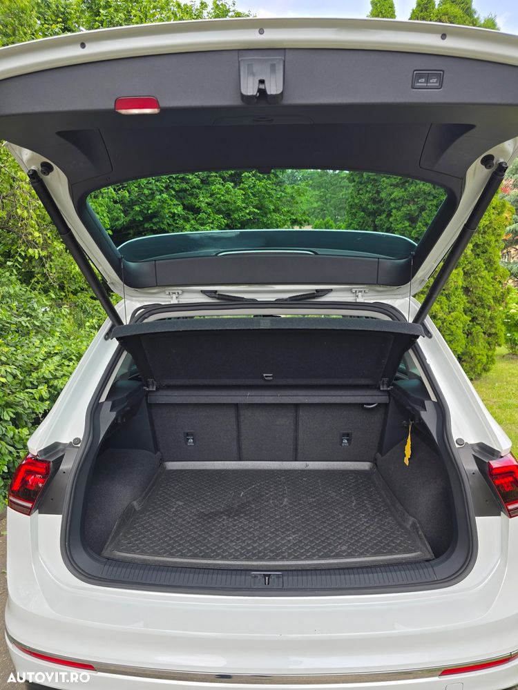 Volkswagen Tiguan - 9