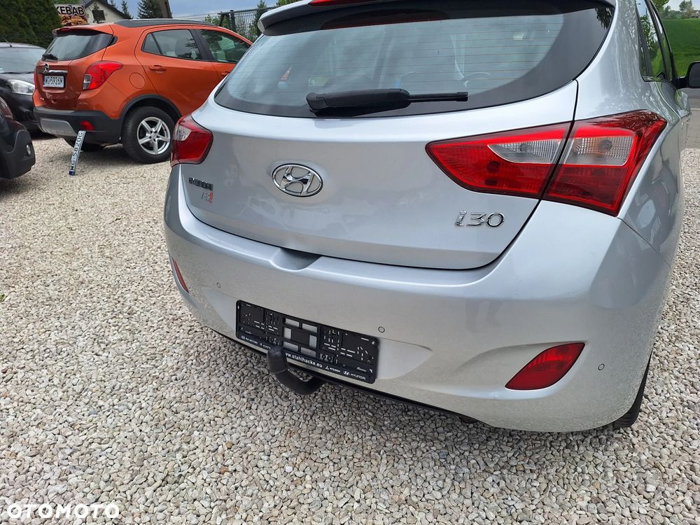 Hyundai i30 blue 1.6 GDI Trend - 17