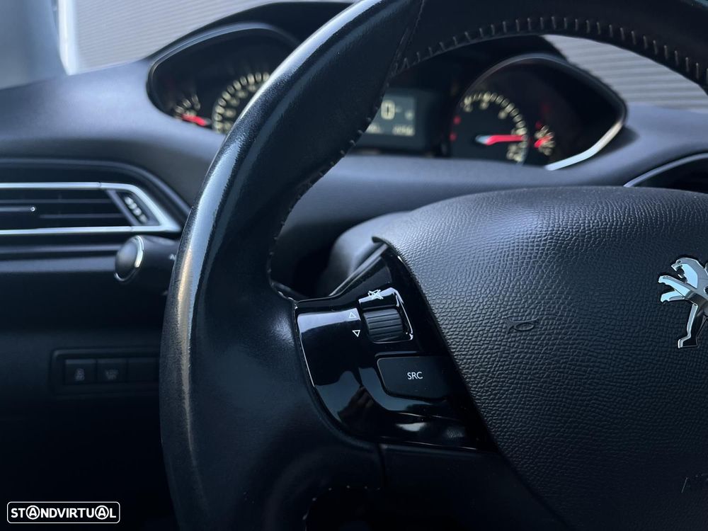 Peugeot 308 SW 1.6 BlueHDi Allure - 15